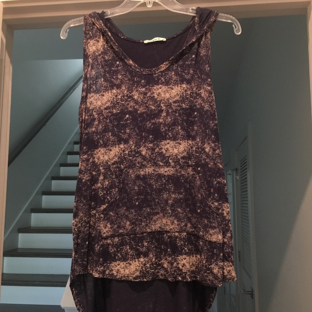 Sleeveless Hoodie
